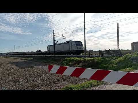 Passaggio a livello di strada Mirabella - Vignale