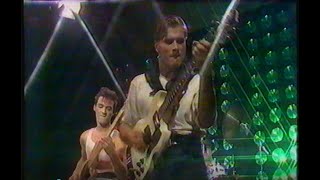 Spandau Ballet &#39;To Cut A Long Story Short&#39; UK Youth TV 1981