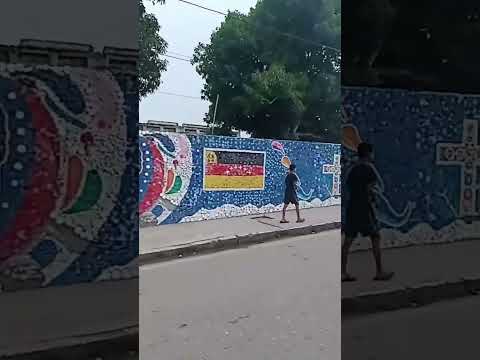 conoce  el mural de mamporal municipio buroz estado Miranda  mural hecho con tapas plásticas