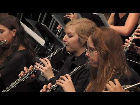 Bedřich Smetana – Dance of the Comedians from The Bartered Bride, conducted by Tomasz Chmiel