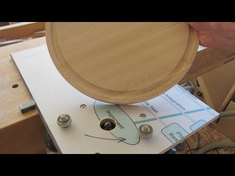 Make a Round Cutting Board with Juice Groove.
