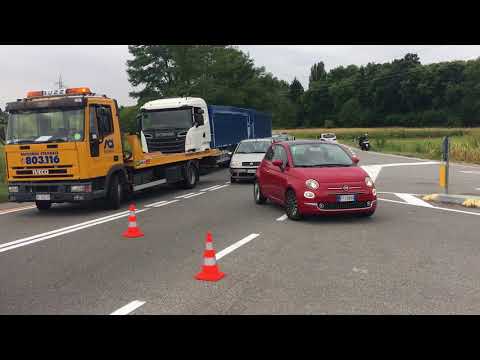 Etg - Incidente a Villa Guardia, due feriti