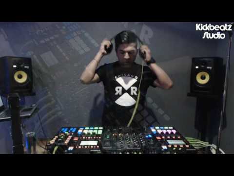 Ezequiel Sterak @ Kickbeatz Studio BA