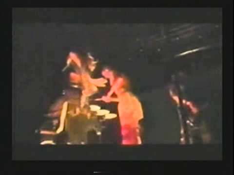 No Doubt - "In My Head" Live in Rhode Island (10/15/2002)