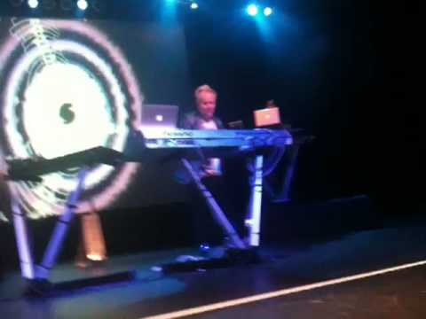 Howard Jones At The Paramount In Huntington New York 7-7-2012 - Things Can Only Get Better