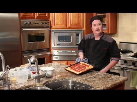 How to Make a Pizza Using a Cooking Sheet : Tips for Making Pizza