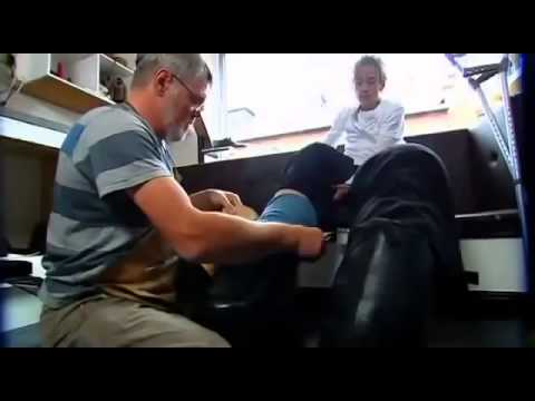 The Woman With Giant Legs   Extraordinary People   New Documentary 2014