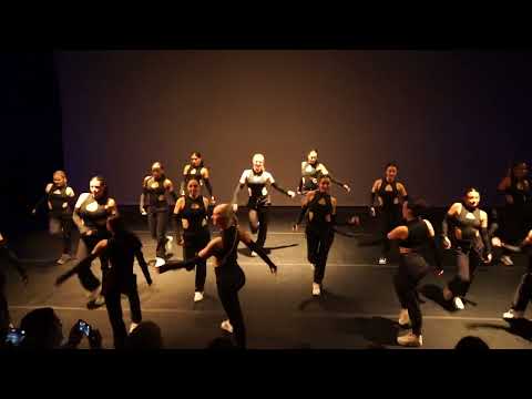 People Ain't Dancing