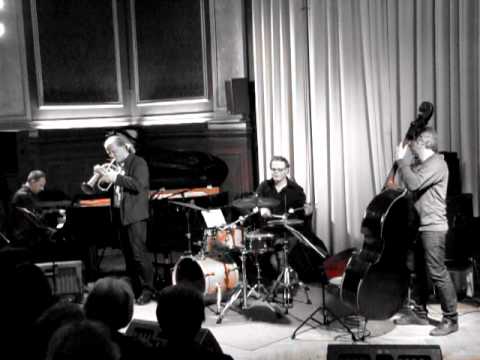 triotonic meets Lorenz Raab - Little Story