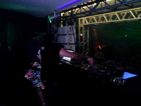 OUTER SIGNAL (JOSH) LIVE @ CLUB A - SÃO PAULO BRASIL 16/01/10