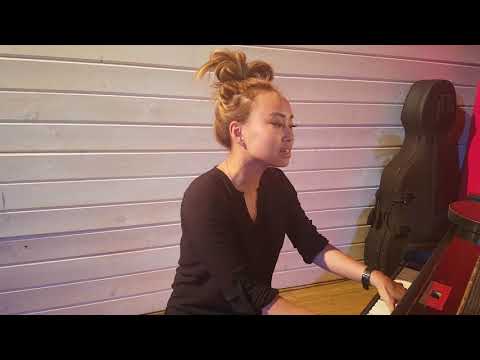 Эра Канн- Era Kann- Пташка