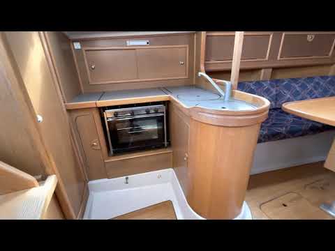 Dehler 35 from inside