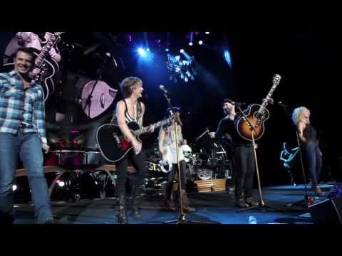 Sugarland and Little Big Town cover Mumford & Sons' "Sigh No More"