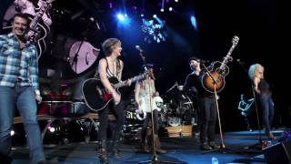 Sugarland and Little Big Town cover Mumford & Sons' "Sigh No More"