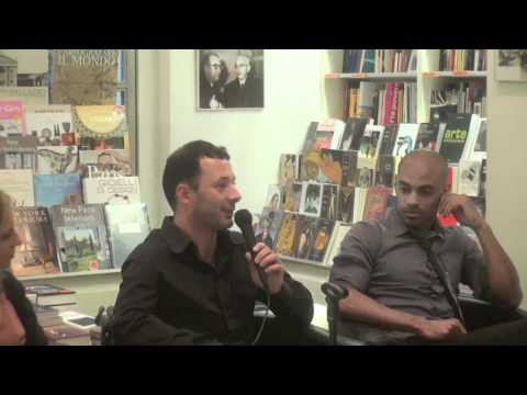 Emiliano Reali e il calciatore Claudio De Sousa. Lancio del libro "Sul ciglio del dirupo"