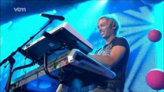 Milk Inc ~ Chasing The Wind (Live At De Vlaamse 10  05-09-2010)