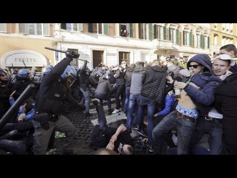 Die Gewalt hinterm Fußball - Fans gegen Polizei Doku