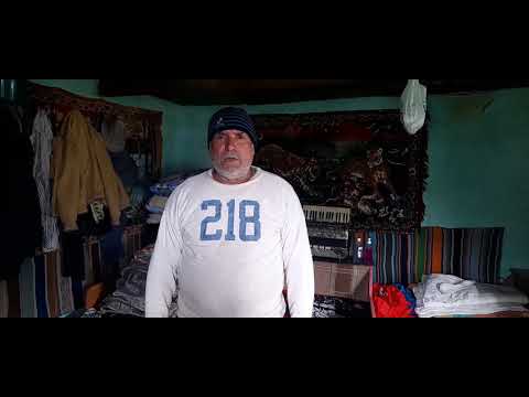 Va Rog Frumos Ajutati Acest Om Necajit Cu Orice