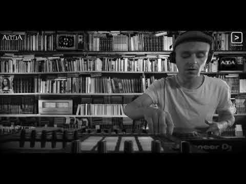 klubforward.org - Alula Tunes Session 2 - Javiis (2/3)