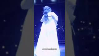 ....Yuridia "Çómo" 🩵🎶