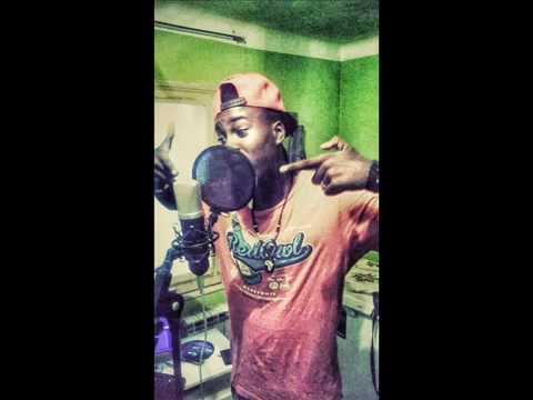 D.m.B ft H.B - en las esquinas