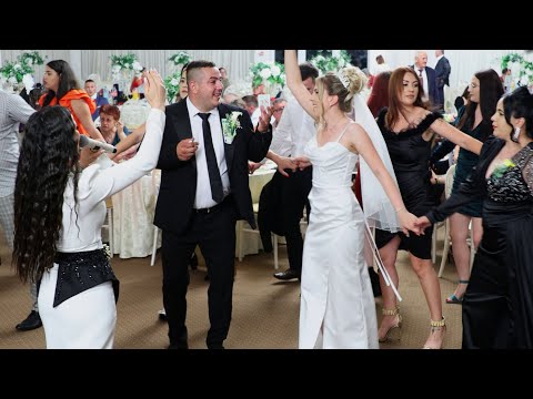 Andreea Mihuțescu & Orchestra M A S Music   Cel mai tare colaj de JOC 💃🏻 2025