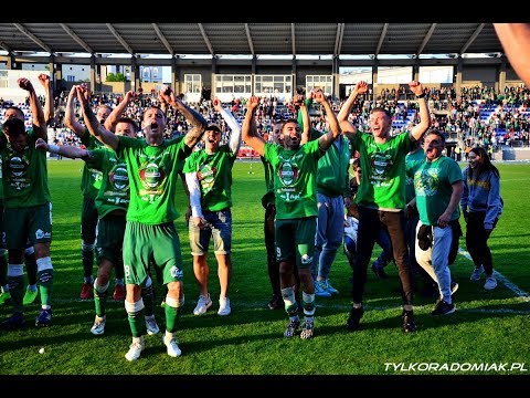 Awans do I ligi! Pomeczowa radość drużyny i kibiców na stadionie // TYLKORADOMIAK.PL
