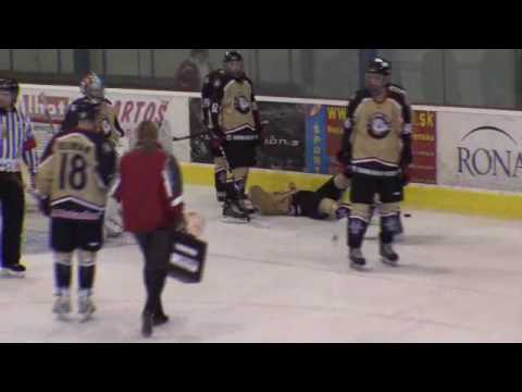 HK Bulldogs - HC 07 Detva 12:4 faul 2 z 3