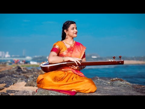 Muruganin Marupeyar Azhagu  by  S.Swarathmika