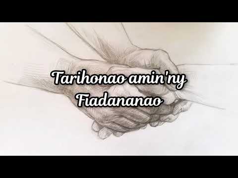 TAZONY. Ziona Famonjena. Akiradio