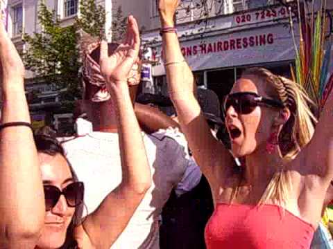 Pia y Polly - Notting Hill Carnival 2007