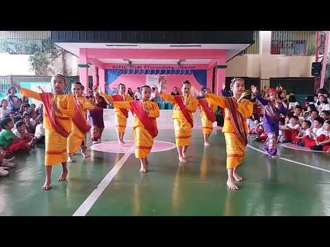 Lolai Liyangkit (Tausug Dance)