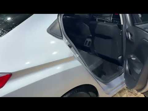 Honda Grace AUTOMATIC HYBRID 1.5 - Image 2