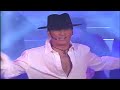 Rojo 3ra Generacion Emmanuel Canta El Bodeguero acompañado de Bailarines del Clan (Rojo 2003)