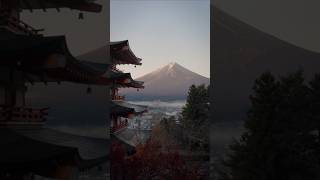 Autumn @ Mount Fuji. 🗻 Full video in bio. #japan #travel #fuji