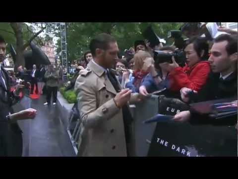 the dark knight rises european premiere part 1 (Tom Hardy)