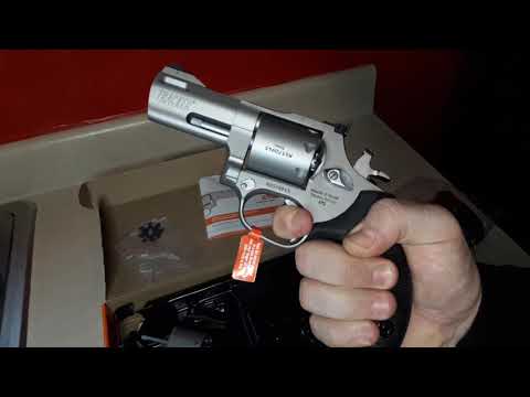 Taurus 692 3" SS Multi-Caliber .357/9mm/.38 Revolver Unboxing Video Best Value CCW Carry SHTF?