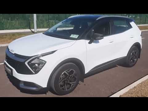 Kia Sportage K2 Diesel 5DR, Six speed transmission - Image 2