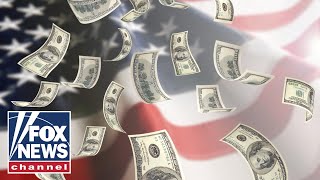 '50-20-30': Financial planners share tips on saving money