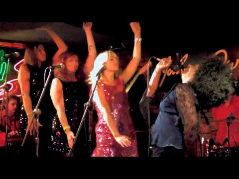 "Da Doo Ron Ron"/"Proud Mary" by La La Brooks and Jenny Dee & The Deelinquents at Johnny D's 9/9/10