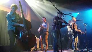 The Infamous Stringdusters Songs Live Flatt and Scruggs cover &quot;Head Over Heels&quot; and &quot;I Run To You&quot;