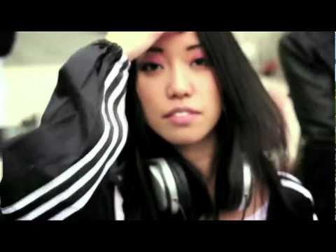 TWO FINGERZ - QUESTA MUSICA RMX -