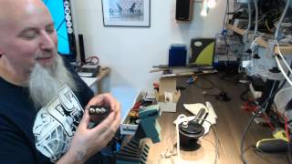 Losing Weight, Ripping Vinyl. 20140824 Tearing down a High-End Record Player.
