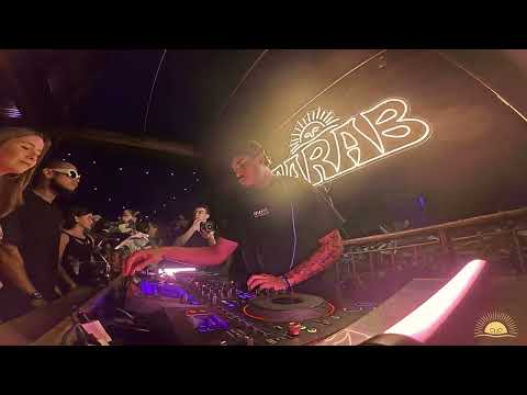 Rooftop Party Deep House Mix by by L!on (Pablo Fierro, Dyzen, Da Capo) - Tarab Sessions