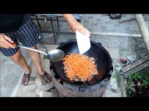Кролик с овощами в сметане! В казане на костре!