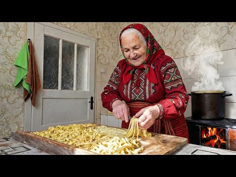 85-Year-Old Grandma Prepares Winter Reserves — Ukrainian Cooking in a Remote Mountain Village