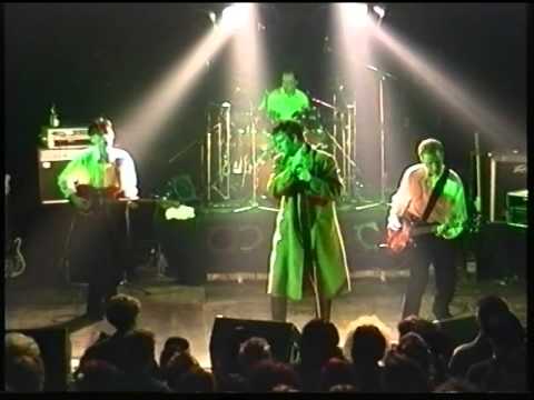 and also the trees 1992 04 27 münchen theaterfabrik a room lives in lucy