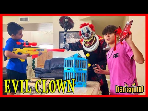 WHO IS THE CLOWN IN OUR HOUSE? | GO GO BIRDS | HALLOWEEN | D&D SQUAD