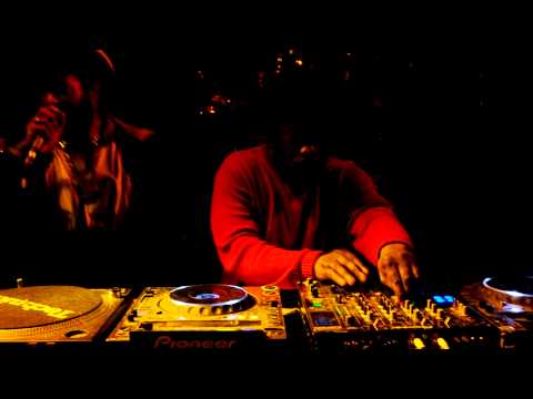 Jahrevelation / Mc Trooper - Cecil Reuben    Brixton Hootananny