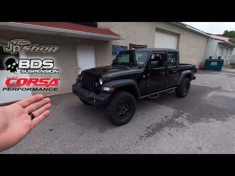 GLADIATORS ON GLADIATORS! BDS Leveling Kit & Corsa Exhaust